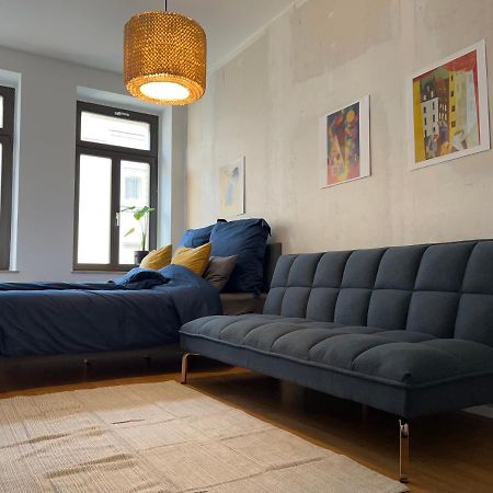 Ferienwohnung Stilvoller Altbau mit Balkon - 10 min to center Leipzig Exterior foto